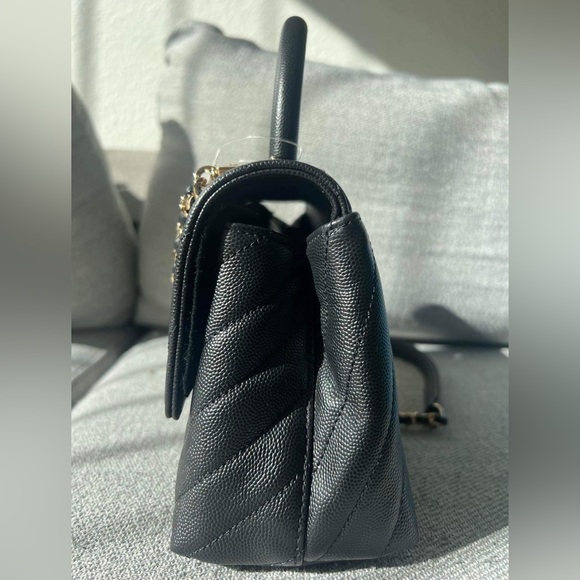 NEW!!! Authentic CHANEL Coco Handle - Picture 3 of 13